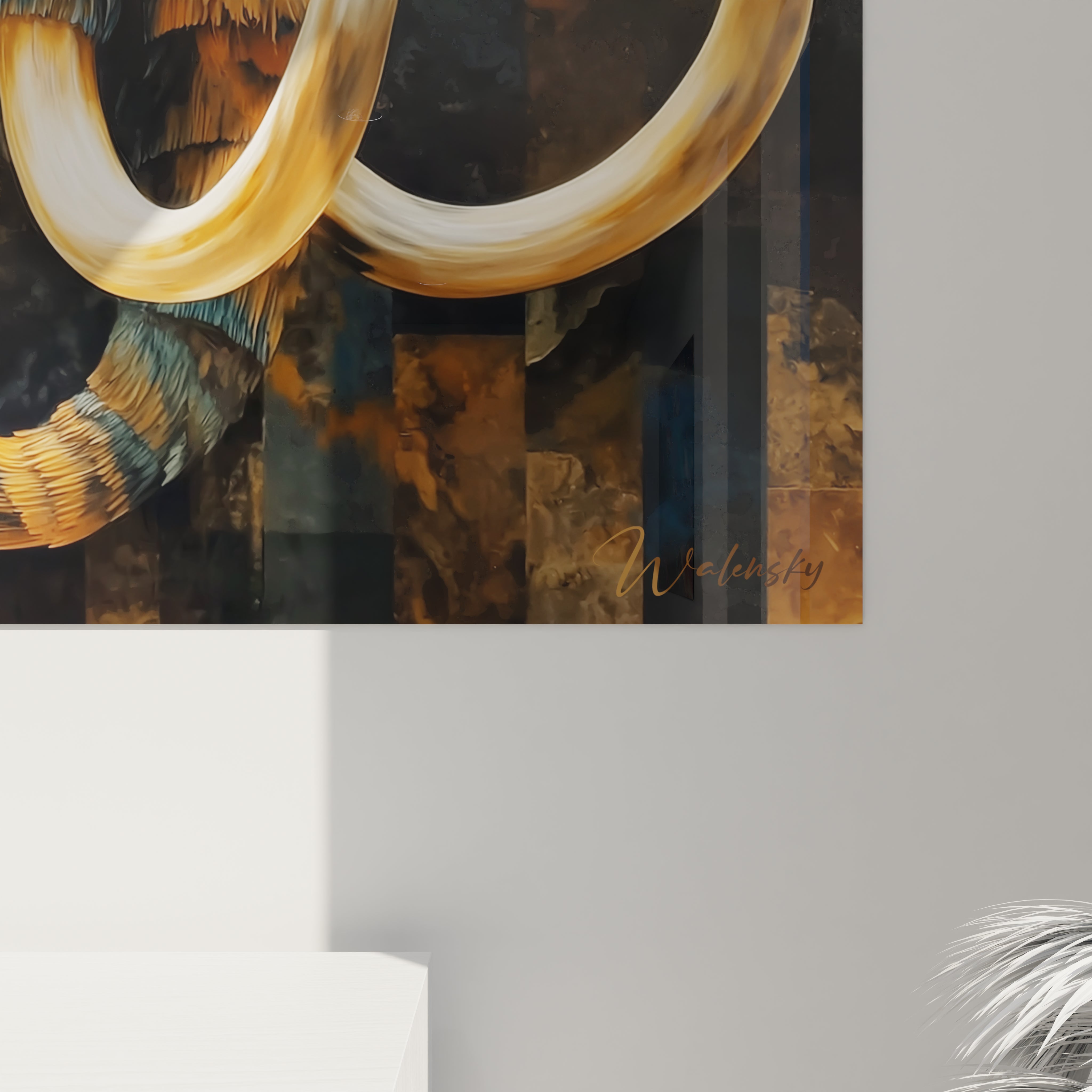 Vue d'ensemble du tableau mural mammouth laineux géométrique dans un intérieur contemporain