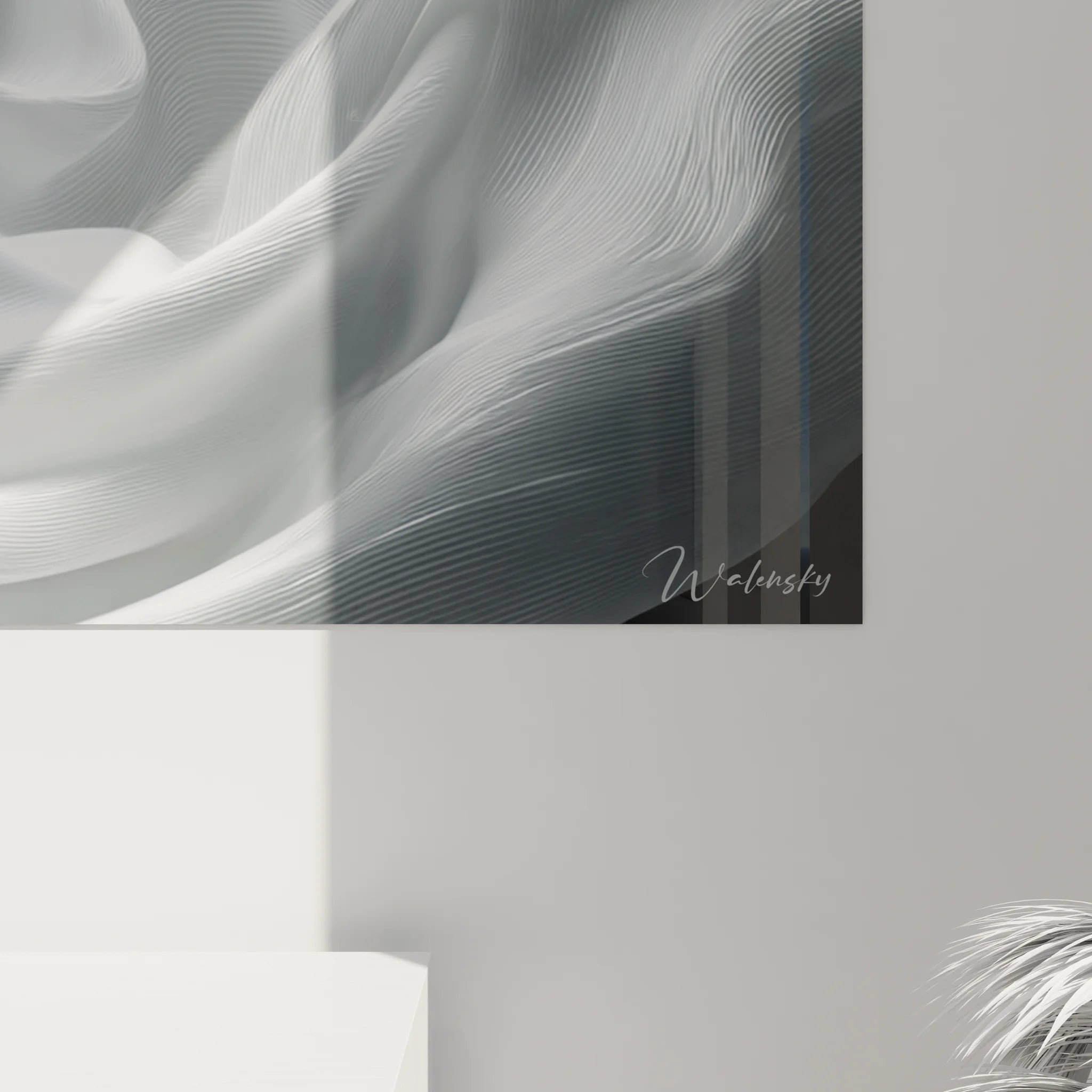 Vue d'ensemble du tableau panoramique vagues fluides noir et blanc dans un intérieur moderne et épuré