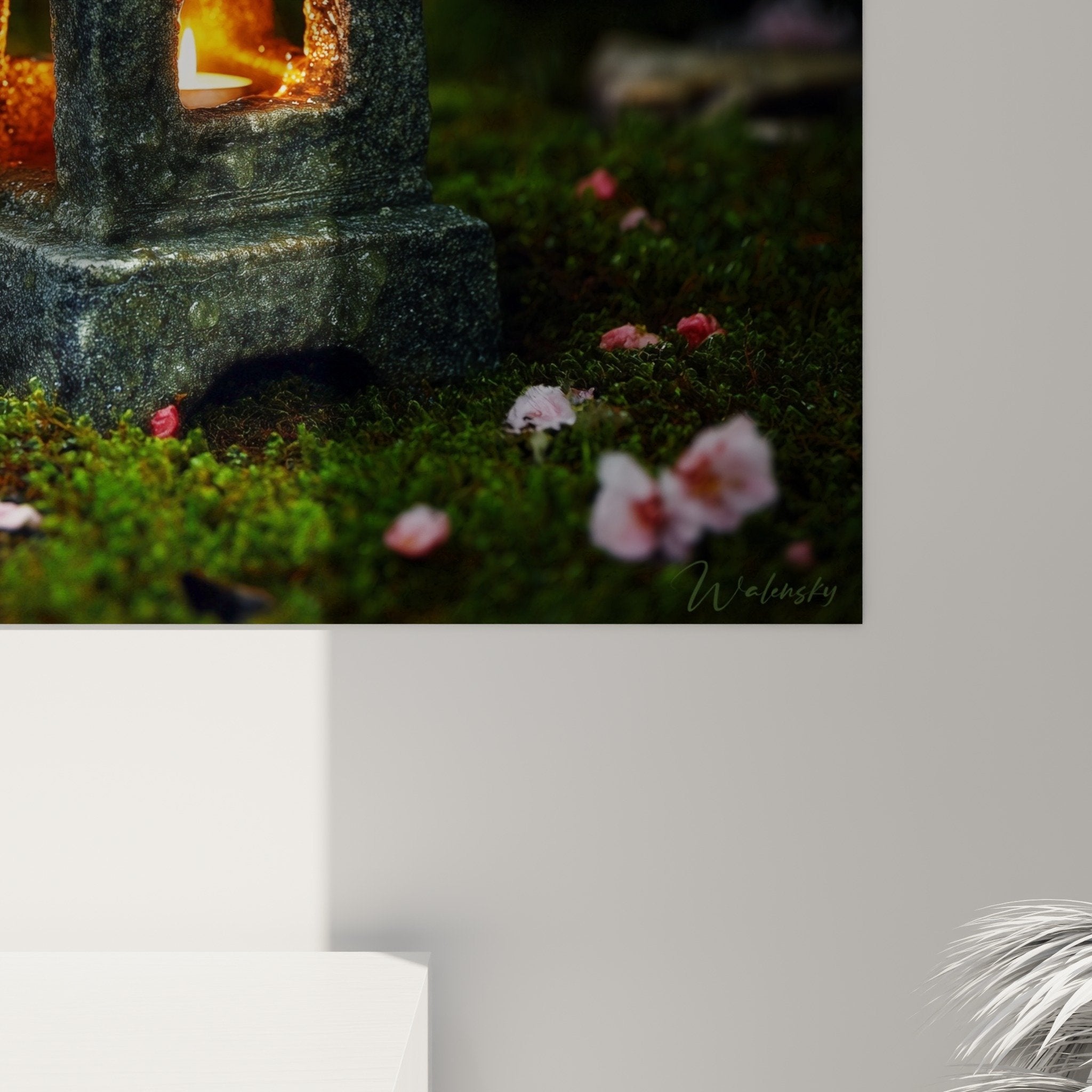 vue ensemble lanterne pierre japonaise jardin zen mousse verdoyante petales roses decoration zen moderne