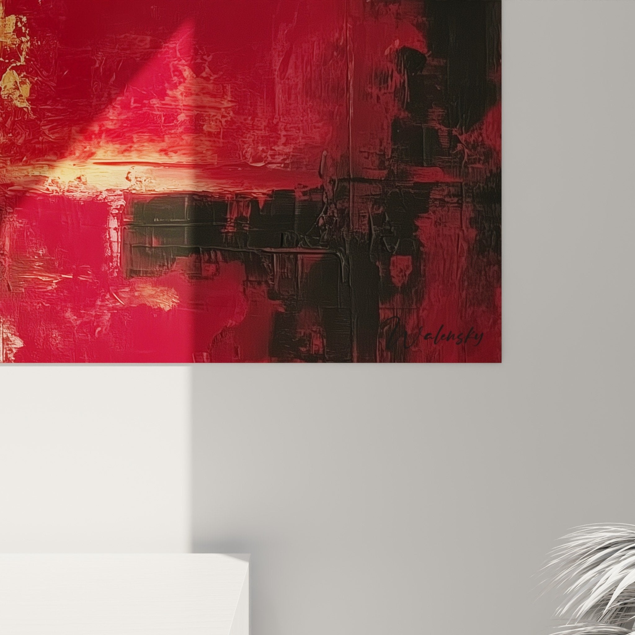 Vue ensemble tableau abstrait rouge beige salon moderne feng shui sud feu
