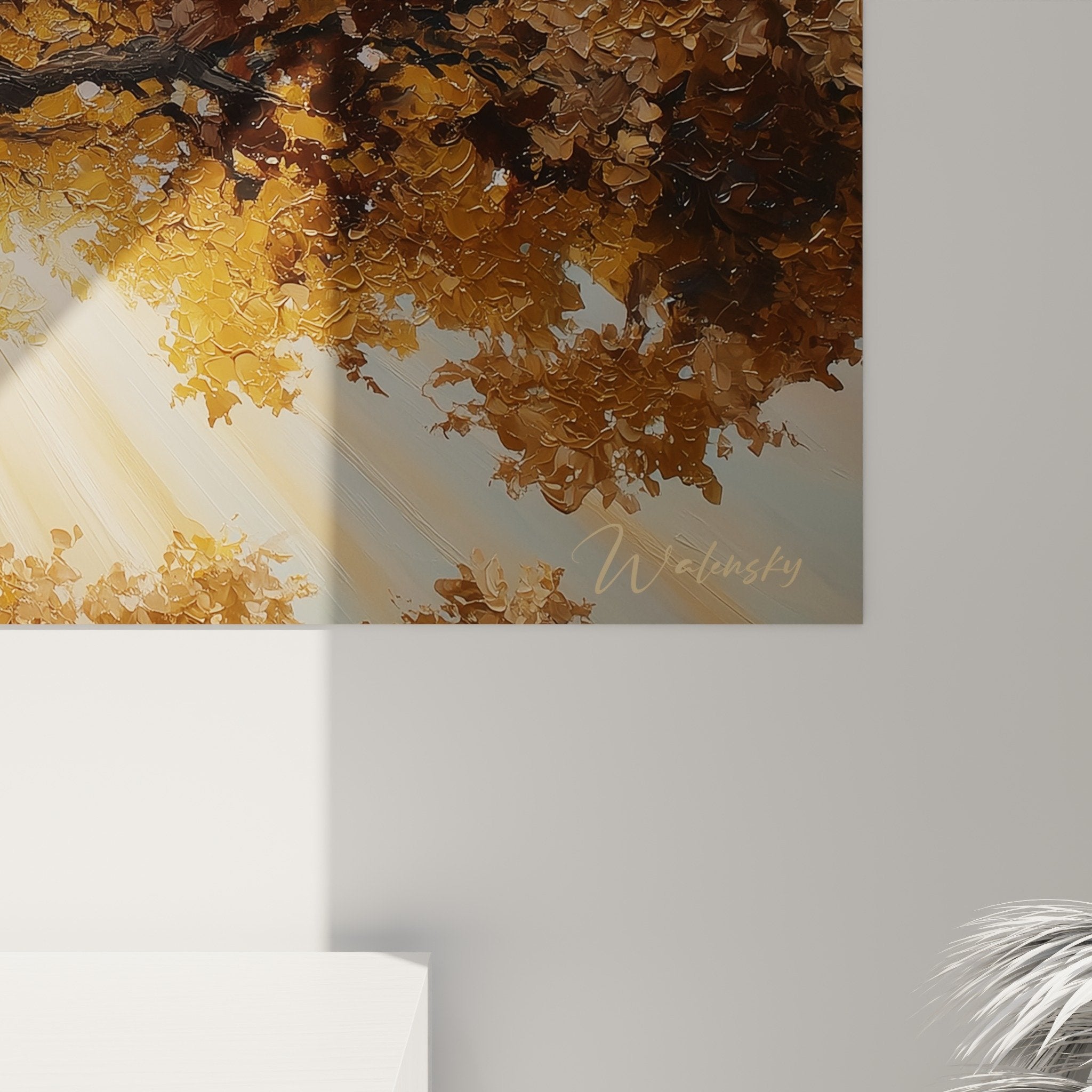 Vue d'ensemble tableau arbre de vie dans salon contemporain, harmonie couleurs chaudes et mobilier naturel