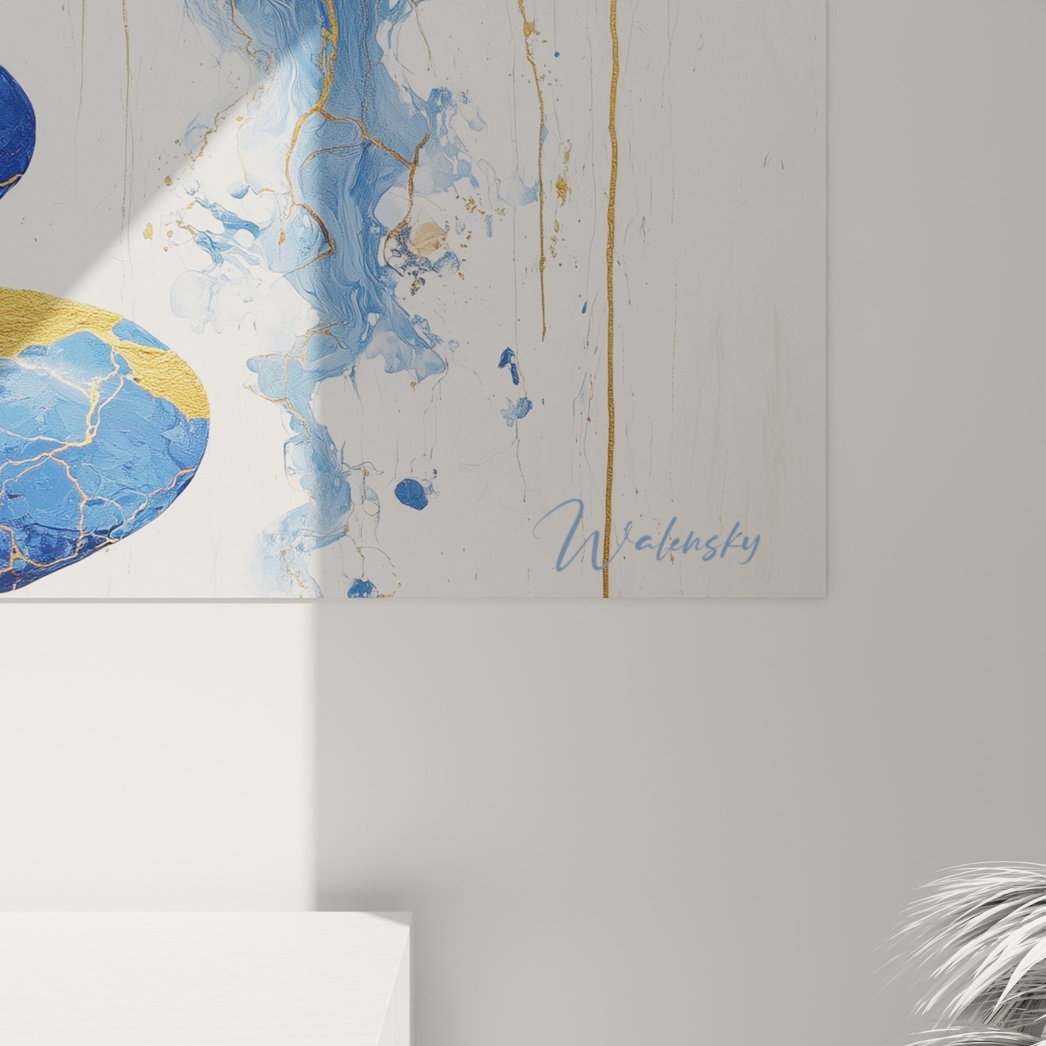 Vue ensemble tableau galets empiles salon moderne decoration murale feng shui nord eau harmonie couleurs