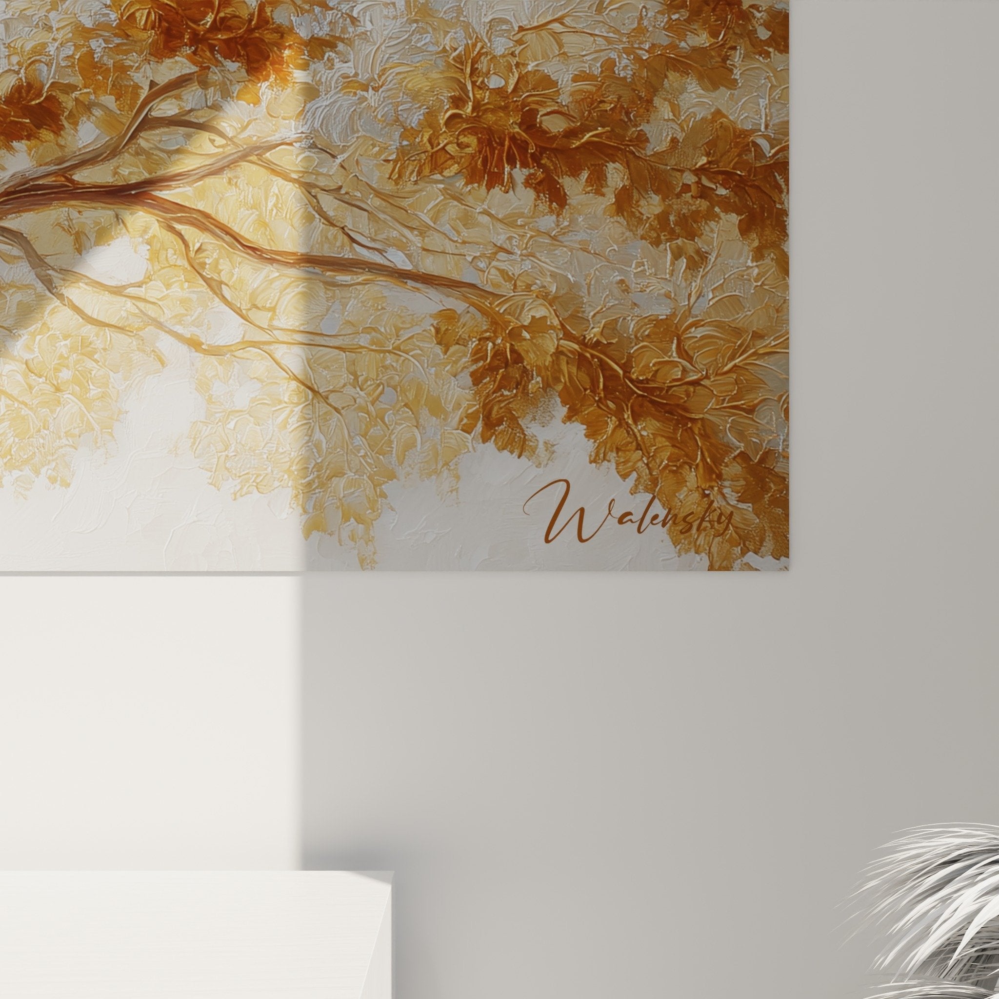 vue ensemble tableau arbre de vie dore dans interieur contemporain murs clairs