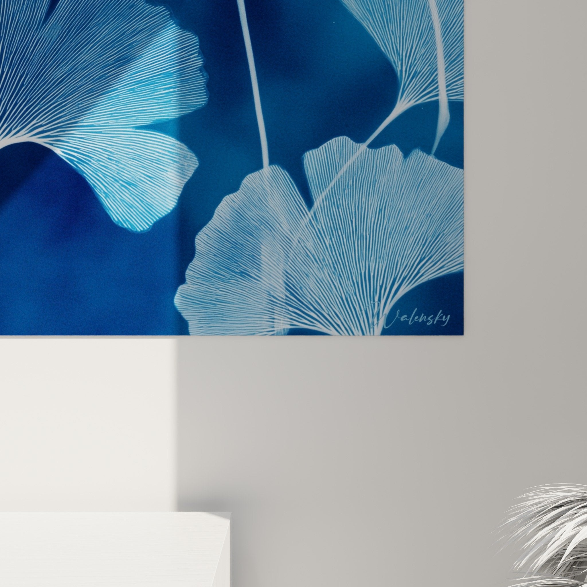 Vue ensemble tableau ginkgo bleu composition feuilles botaniques art mural moderne decoration