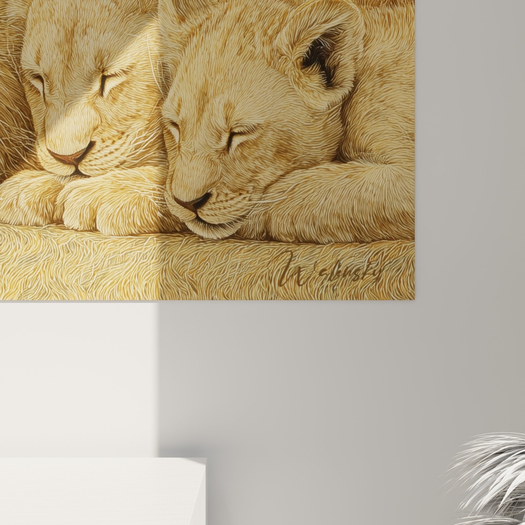 Vista d'insieme quadro leone famiglia tonalità ocra decorazione interiore calda