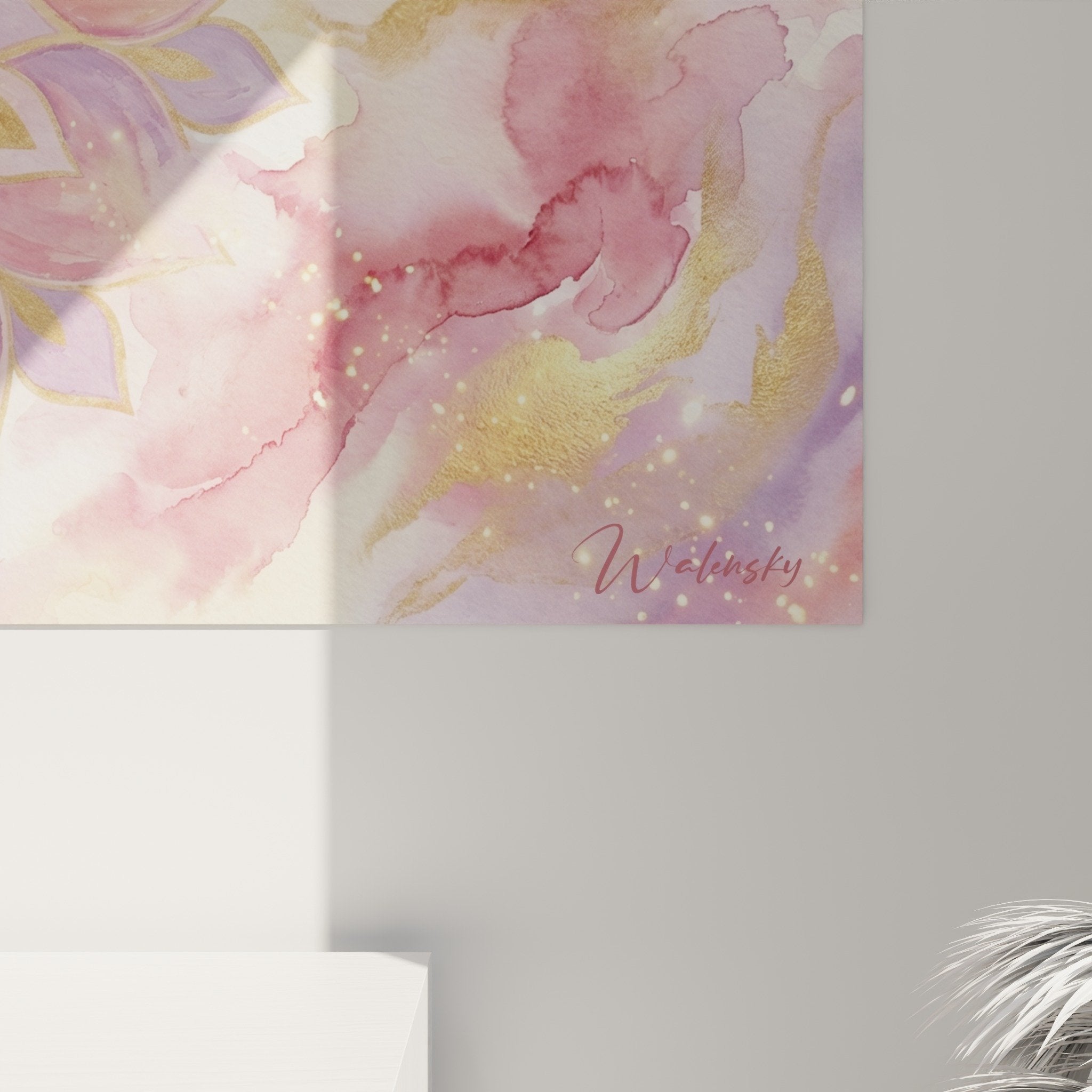 Vue d'ensemble tableau mandala spirituel tons roses violets, œuvre décorative sur toile avec effets dorés