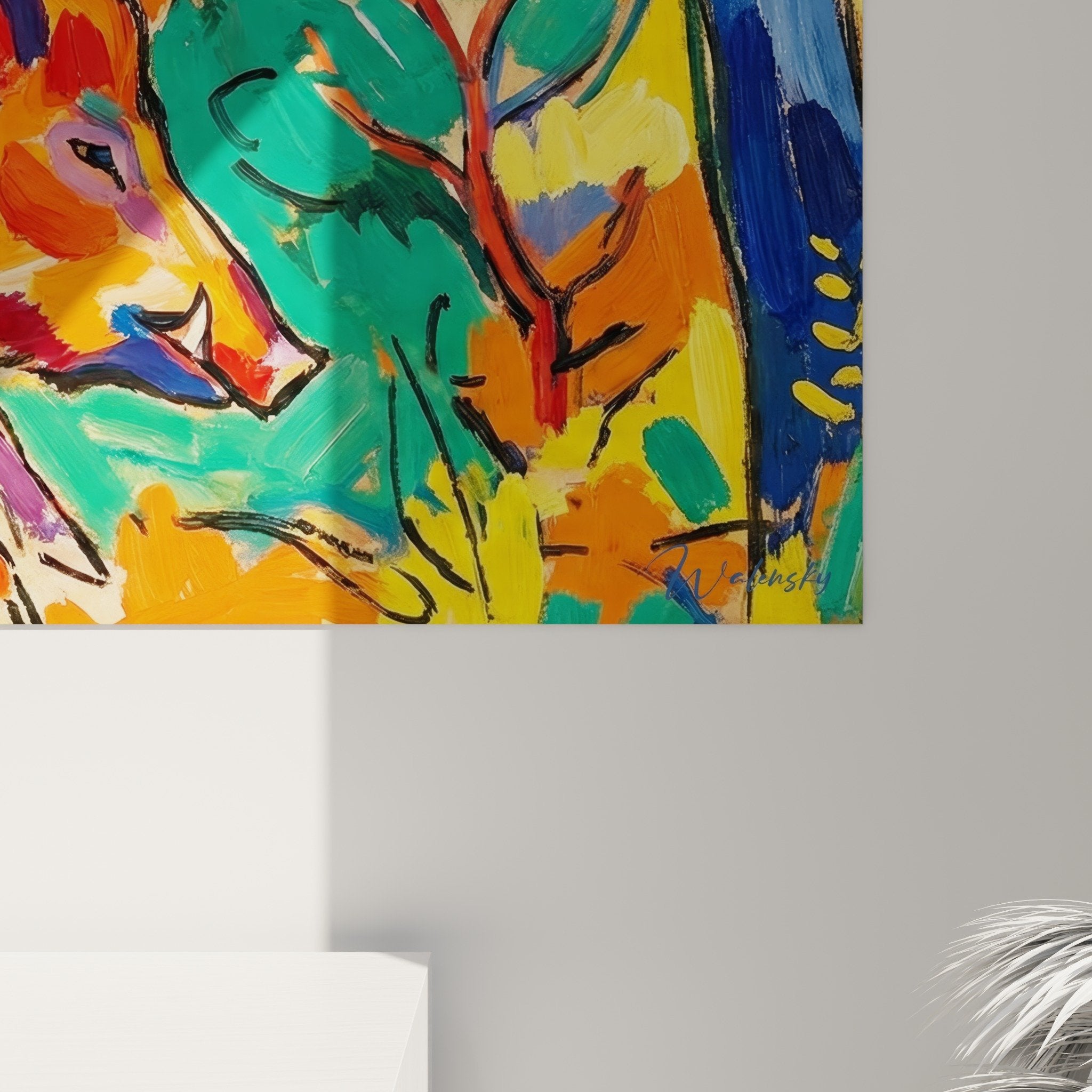 Vue ensemble tableau mural sanglier expressionniste decoration interieur moderne coloré