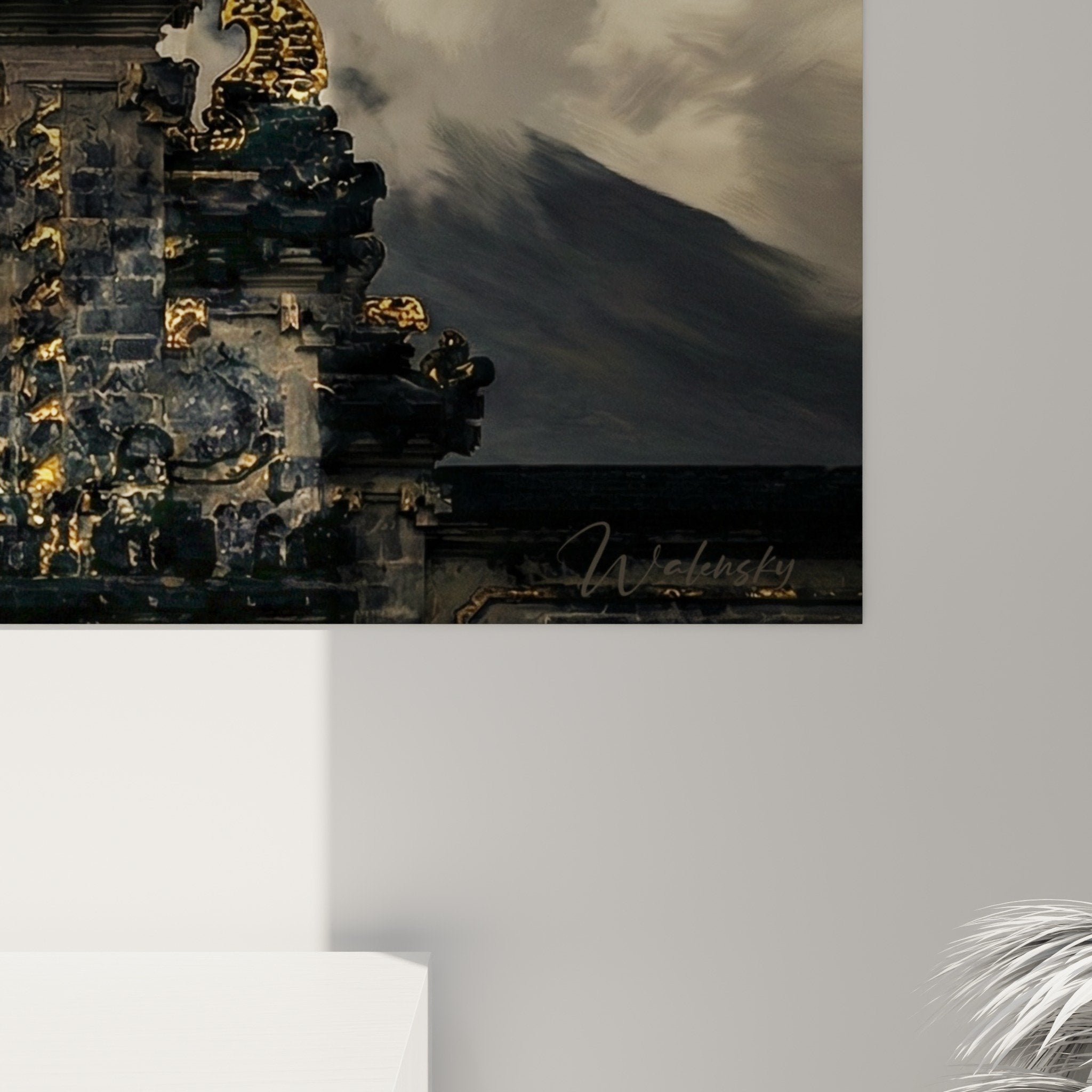 Vue ensemble tableau temple balinais volcan brumeux décoration intérieur zen spirituel art mural ethnique