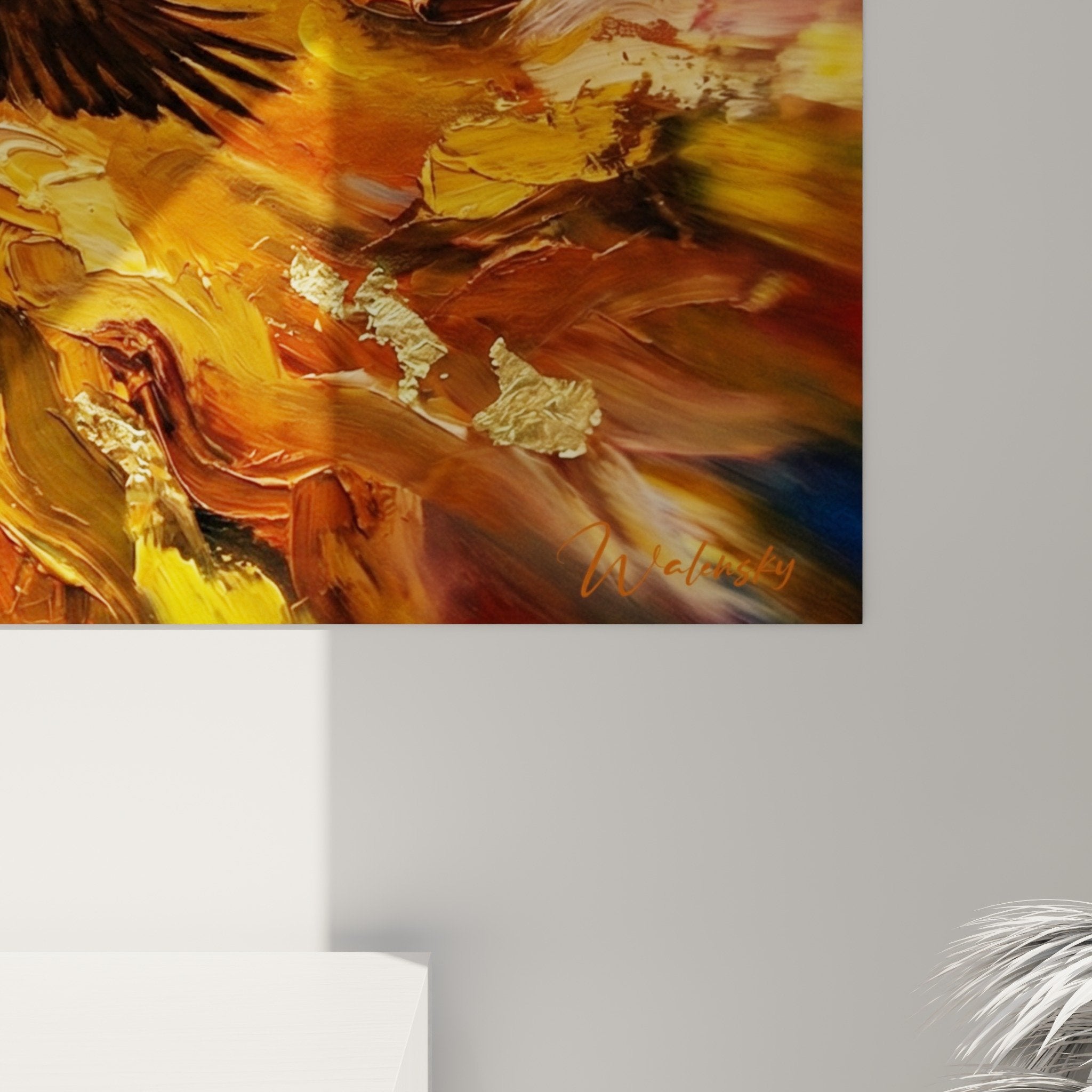 Gesamtansicht Gemälde Geier Flug lodernde Komposition wirbelnde Anordnung warme Palette Orange Gelbtöne Dekoration