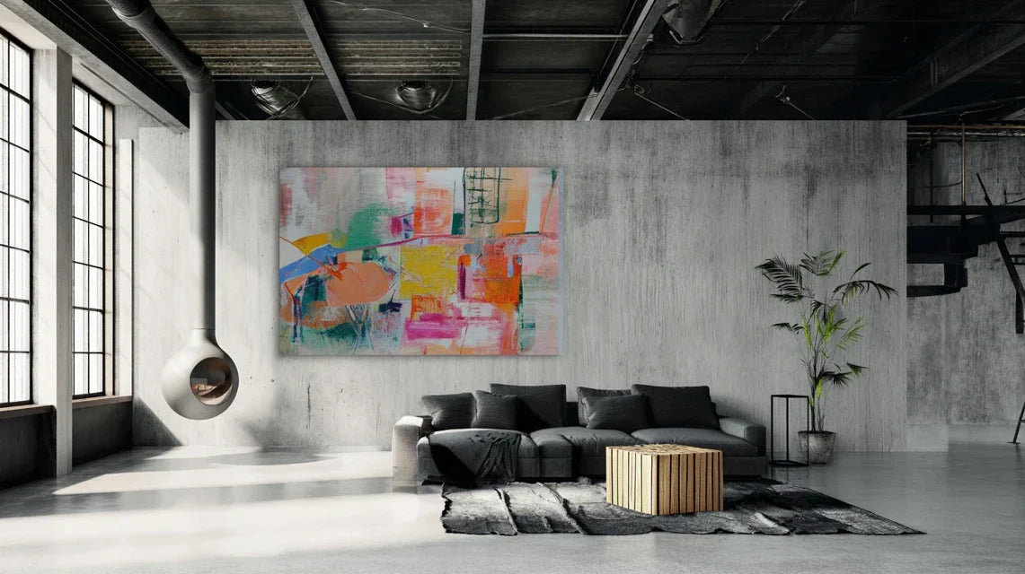 Tableaux modernes dans un loft industriel : créer le bon contraste