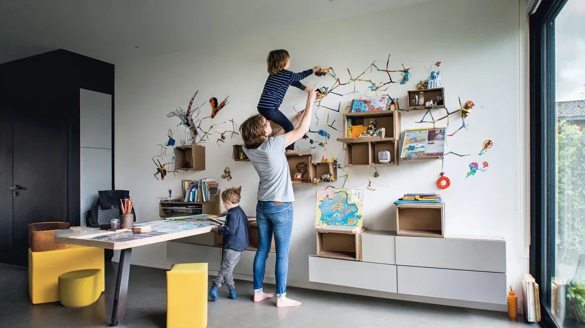 Décoration Montessori : tableaux évolutifs pour pédagogie alternative