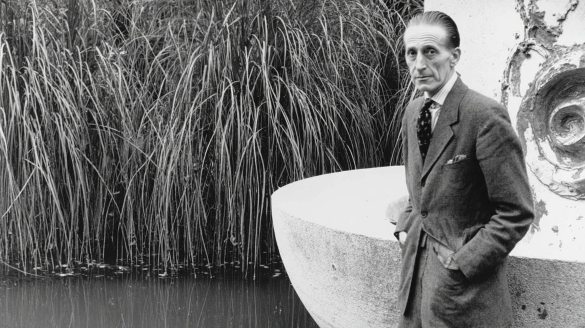 Biographie de Marcel Duchamp : le saboteur génial de l’art avec sa Fontaine et ses ready-mades