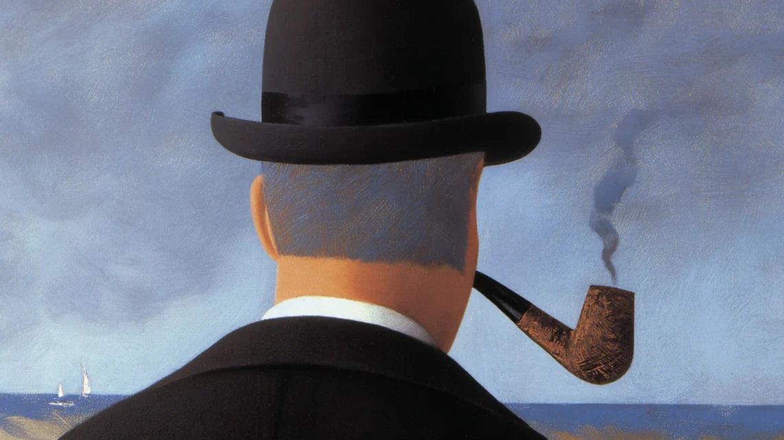 Biographie de René Magritte : le poète visuel belge qui faisait parler les chapeaux et les pipes