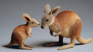 Les wallabies dans l'art aborigène : kangourous miniatures 
