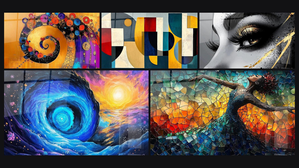 Mosaico di cinque quadri, tra cui A spirale dorata colorata, Vortice cosmico di e Forme geometriche colorate di