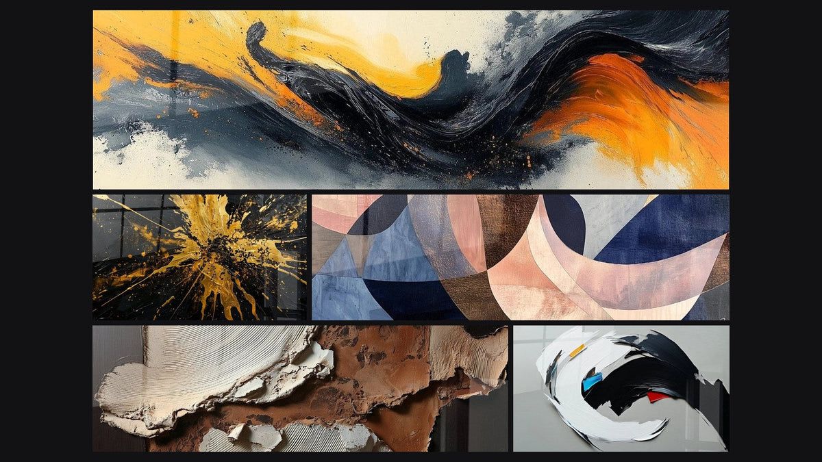 Mosaico di cinque quadri, tra cui Sinfonia Contrastata Nero e Texture astratte terra e bianco sporco