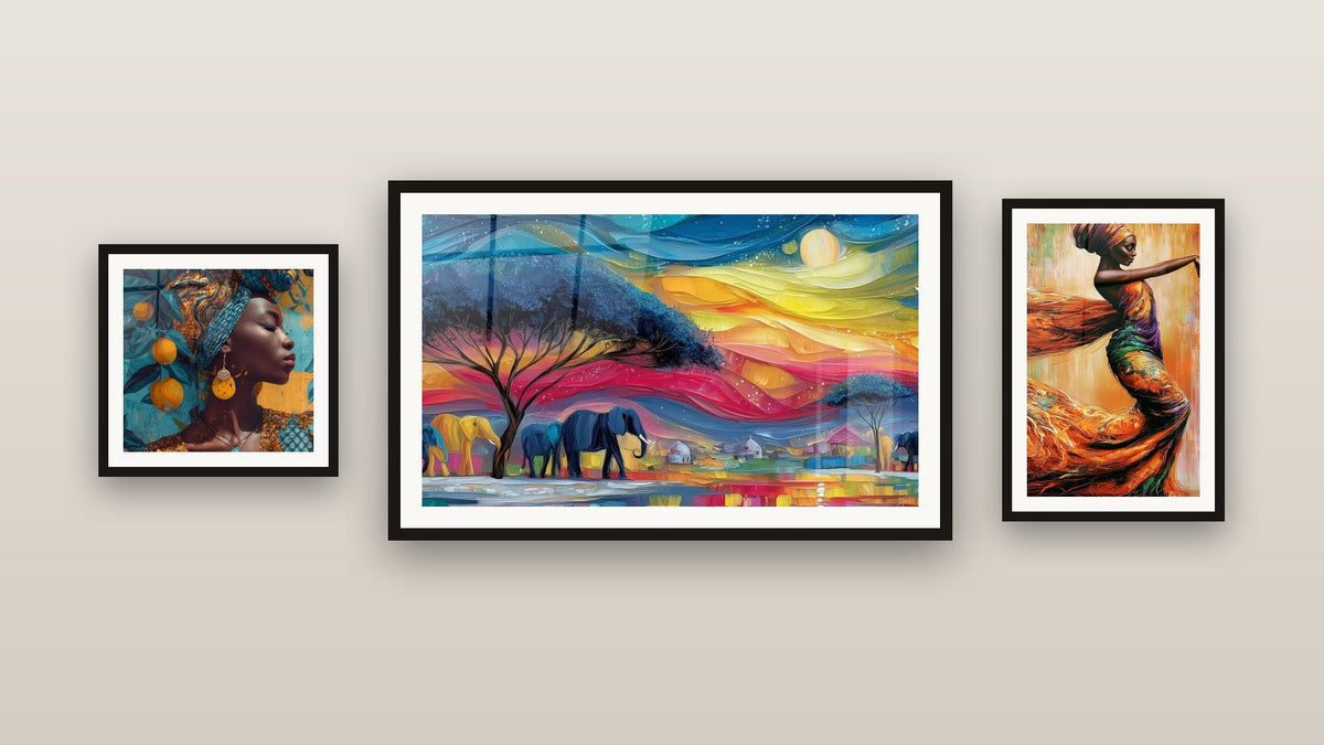 Mur de galerie avec trois tableaux encadrés, dont Éléphants Flammes du soir et Femme africaine aux oranges