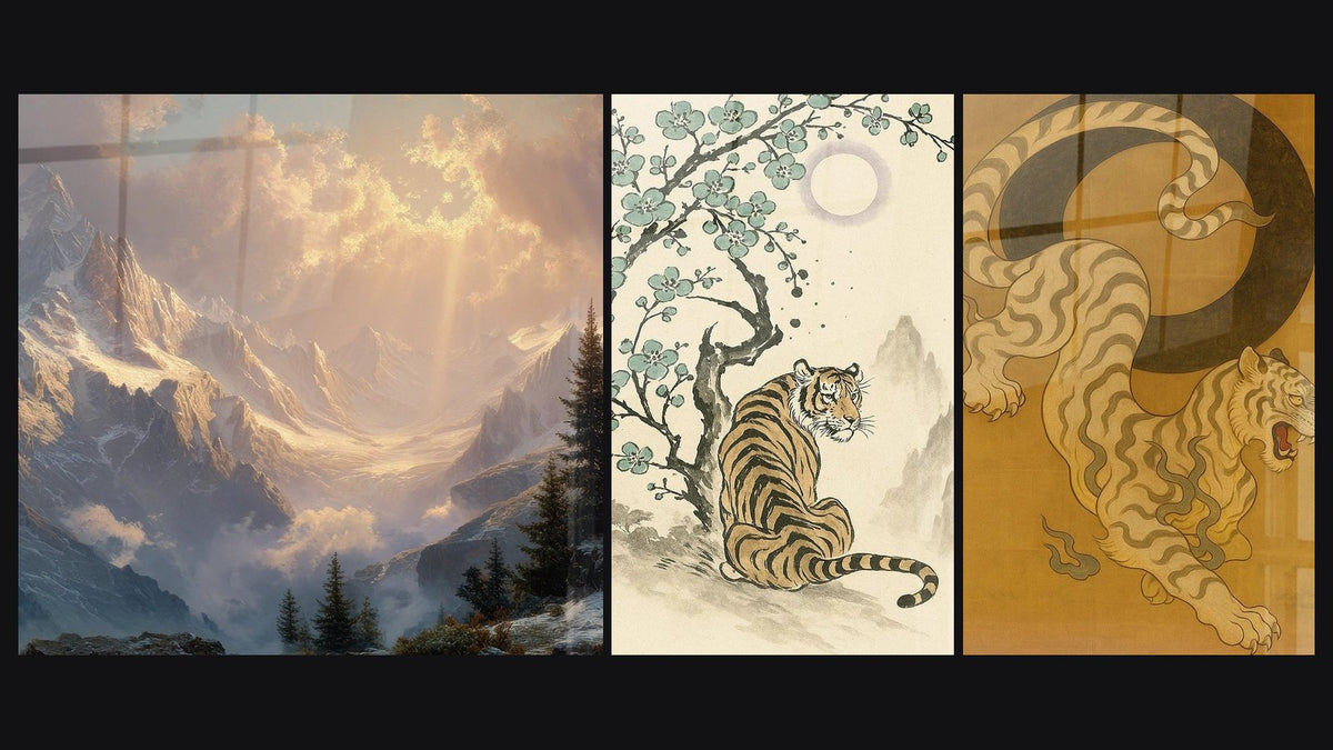 Mosaïque de trois tableaux, dont Montagne enneigée et L’Attente Sauvage -Édition Chinois Asia
