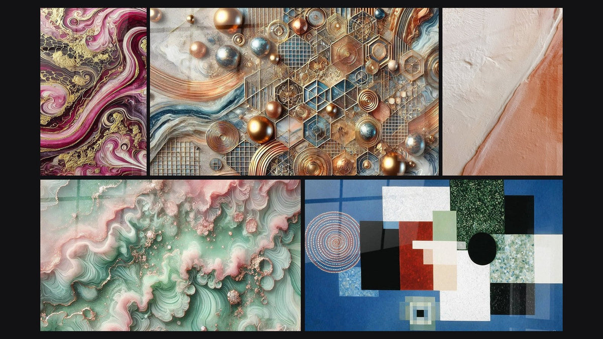 Mosaico de cinco cuadros, entre ellos Llamas Púrpura, Mosaico de Cobre y Bruma Esmeralda