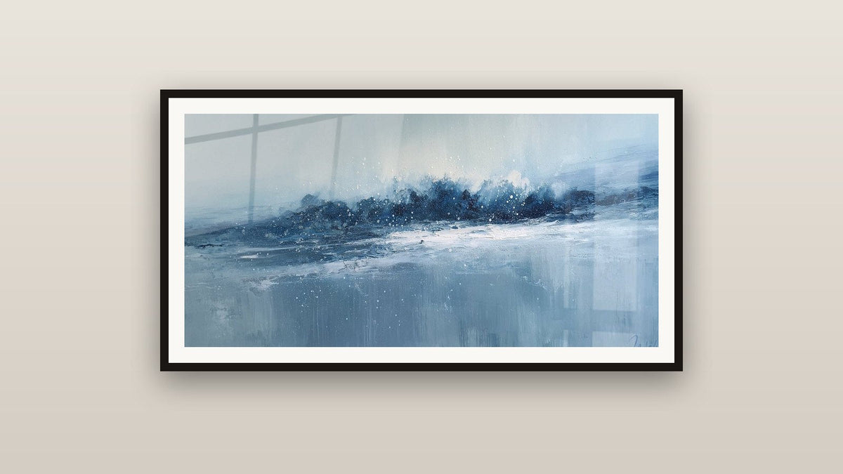 Tableau encadré sur un mur : Vague Océanique Bleu Azur en Mouvement