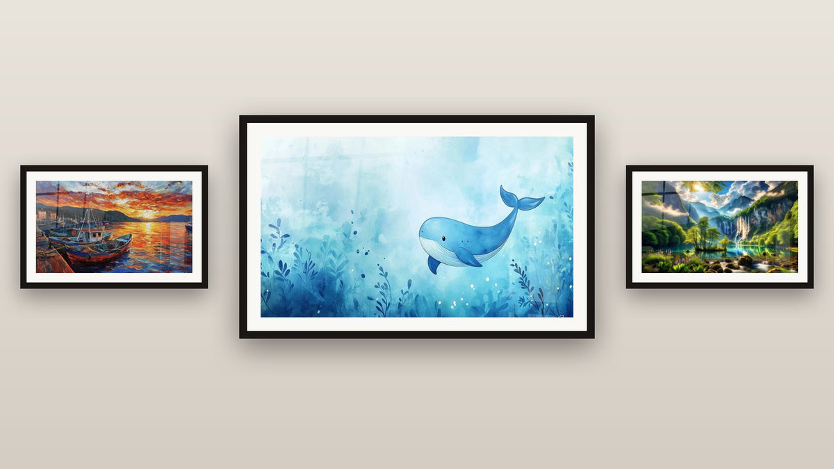 Mur de galerie avec trois tableaux encadrés : Enfants N°9, Éden Vert aux Mille Cascades et Port N°3