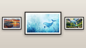 Galerijwand met drie ingelijste schilderijen: Kinderen nr. 9, Eden Groen met Duizend Watervallen en Haven Nr. 3