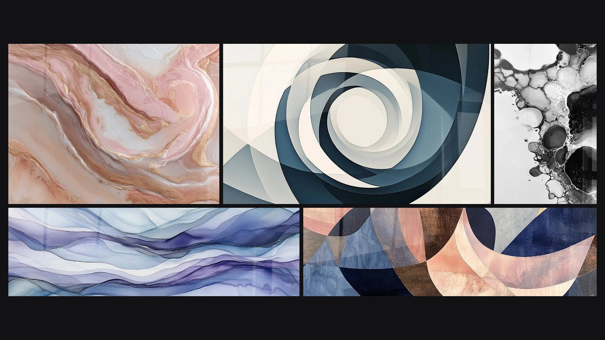 Mosaico di cinque quadri, tra cui Vortex Azzurro, Drappi Onirici Pervinca e Fusione Archi Aggraziati Terracotta