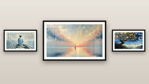 Galerijwand met drie ingelijste schilderijen, waaronder Zon van de Laatste Momenten en De Kunst van Water