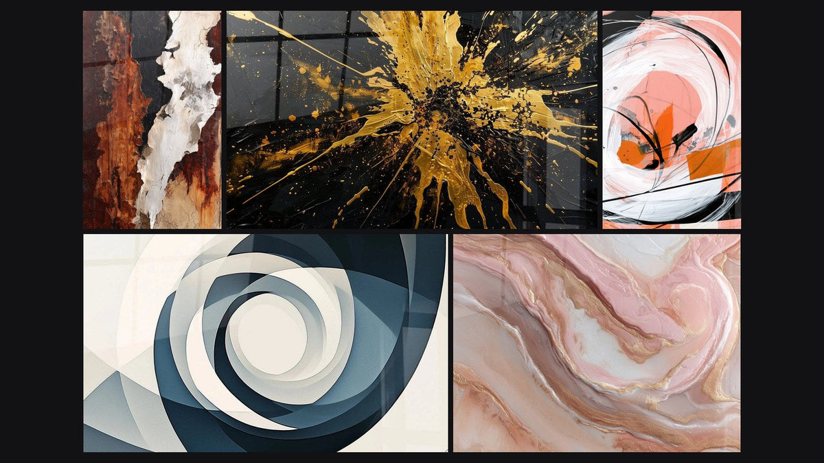 Mosaico di cinque quadri, tra cui Astratto terra e bianco con colature nere e Vortex Azzurro