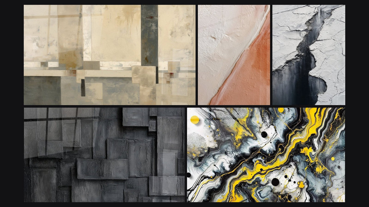 Mosaïque de cinq tableaux, dont Composition géométrique beige et gris et Diagonale texturée blanc cassé et brique