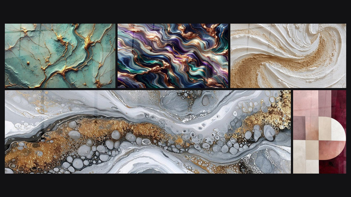 Mosaïque de cinq tableaux, dont Rivières d’Or, Sérénade Minérale et Abstrait Fluide Gris et Or