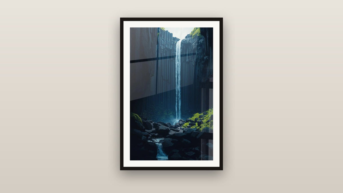 Tableau encadré sur un mur : Cascade N°2