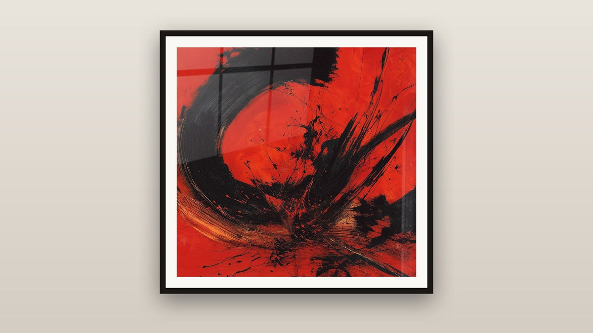 Quadro incorniciato su una parete: Astratto rosso e nero con tratti esplosivi