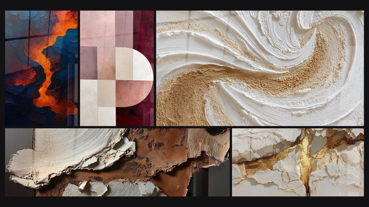 Mosaico de cinco cuadros, entre ellos Sangre de la tierra y Texturas abstractas tierra y blanco roto