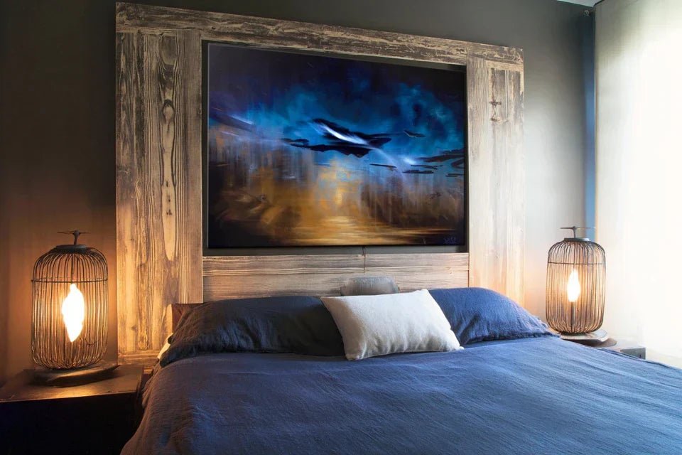 Quel tableau pour sublimer un mur derrière un lit ?