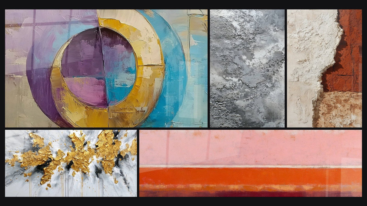 Mosaico di cinque quadri, tra cui Con cerchi concentrici colorati e Esplosione dorata su fondo bianco e grigio
