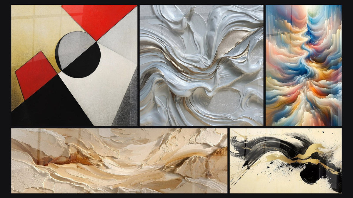 Mosaico de cinco cuadros, entre ellos Formas geométricas de colores, Ciervo Pasión Negro y Resonancia de Tonos Celestes