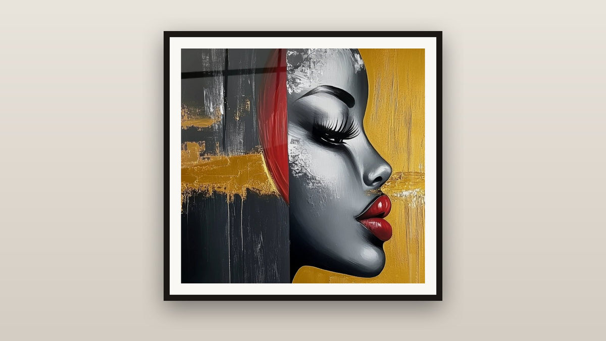 Tableau encadré sur un mur : Profil féminin abstrait