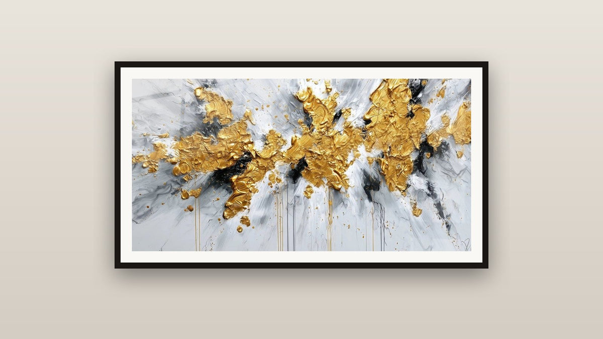 Tableau encadré sur un mur : Explosion dorée sur fond blanc et gris