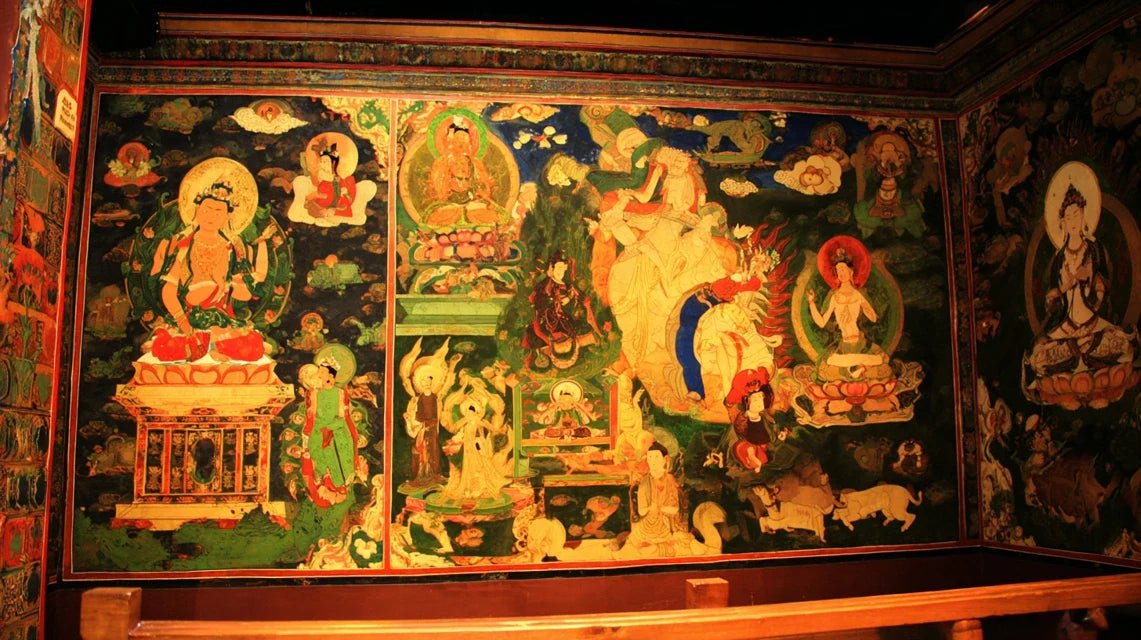 Symbolisme contemporain : l’art mural revisite les signes anciens