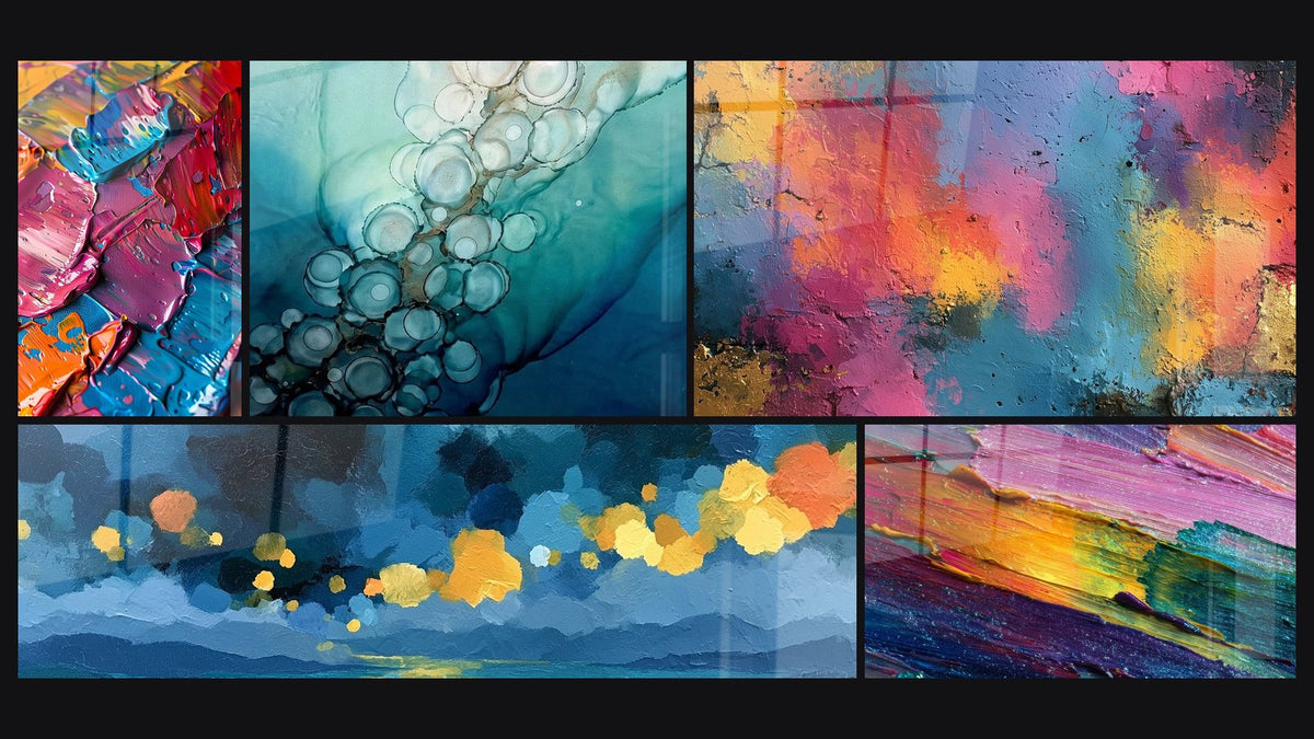 Mosaïque de cinq tableaux, dont Peinture acrylique multicolore et Bulles bleu turquoise et blanc nacré