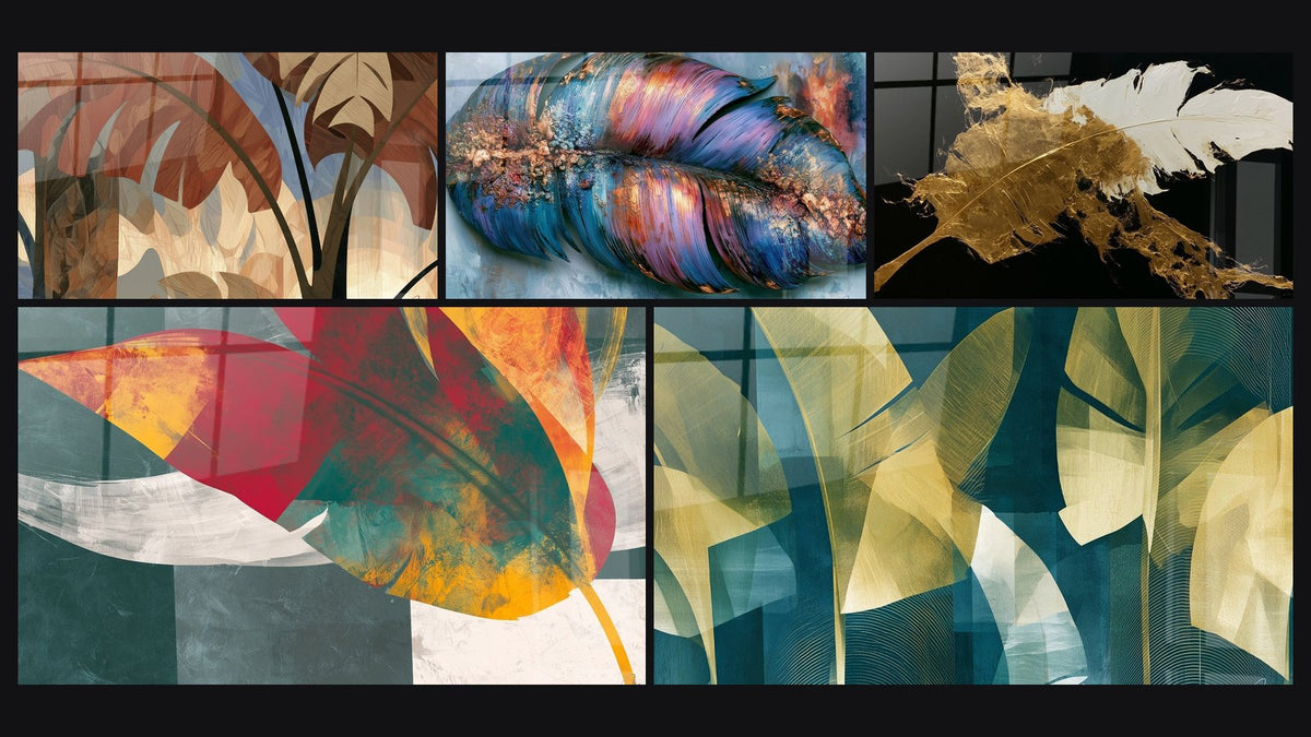 Mosaïque de cinq tableaux, dont Feuille rouge et jaune sur damier vert et Plume dorée et blanche sur fond noir