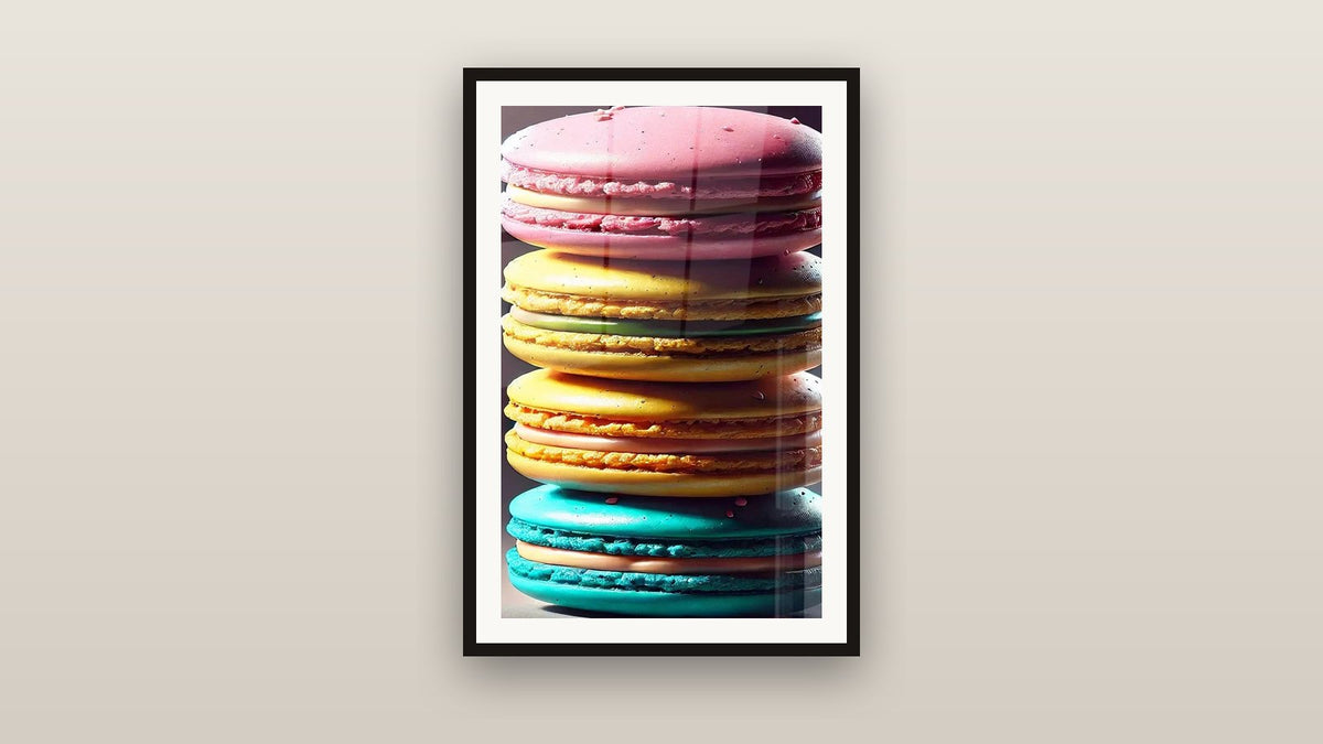 Tableau encadré sur un mur : Tour de Macarons