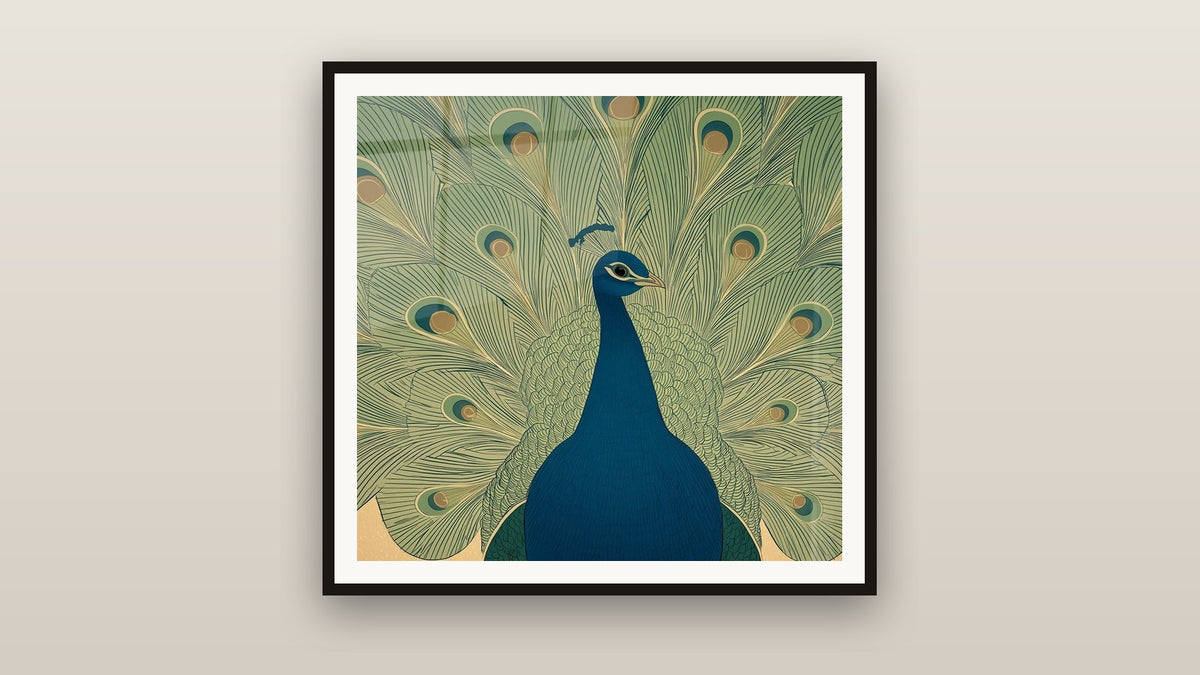 Tableau encadré sur un mur : Paon