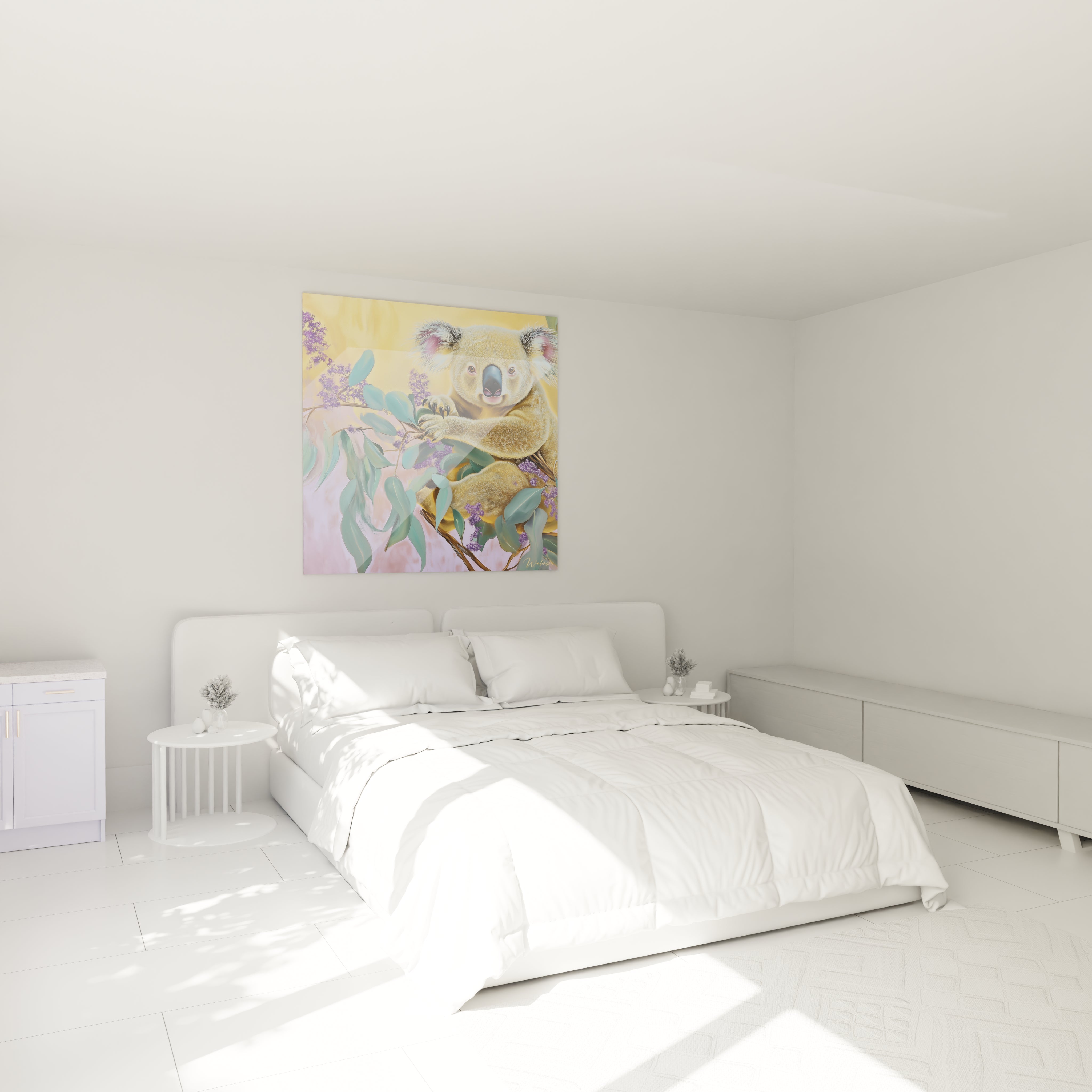 Tableau koala Walensky coloré accroché au mur d'une chambre blanche moderne avec lit double