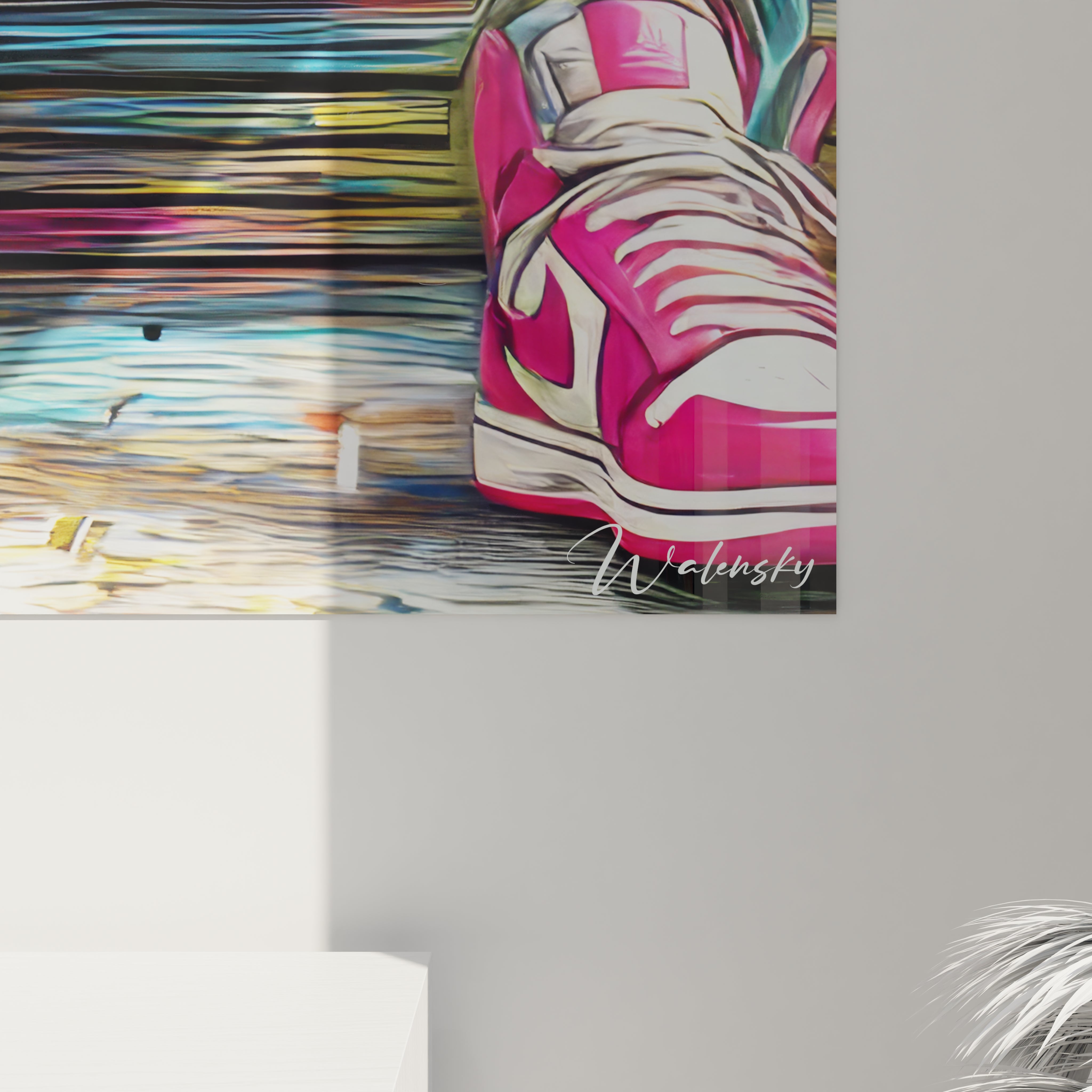Tableau mural streetwear moderne avec des sneakers rouges sur un fond coloré par Walensky.