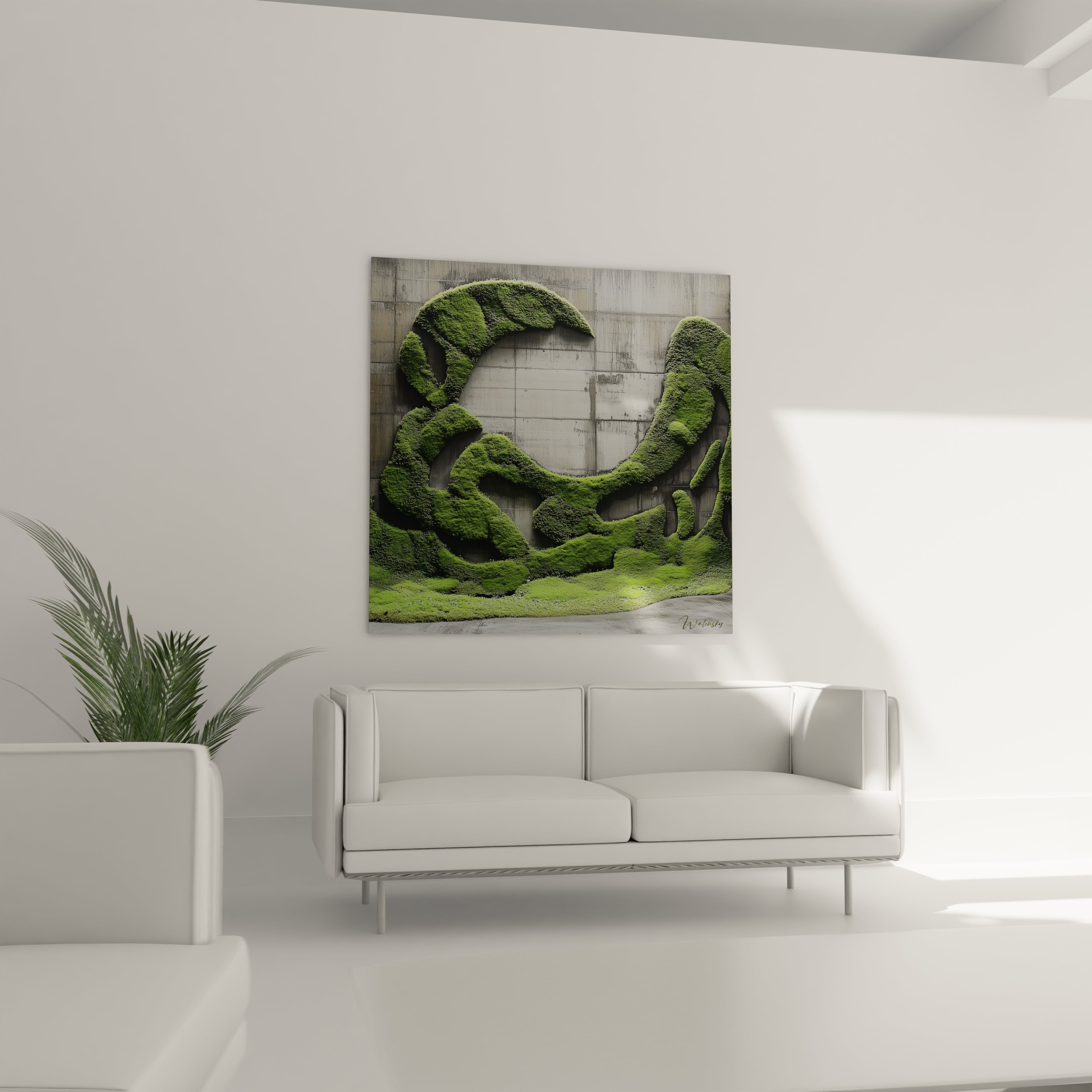 Un tableau mousse végétale présentant un motif arrondi de verdure en relief sur surface grise industrielle, où les nuances d'émeraude et de vert foncé créent une impression de mouvement spiralé, symbolisant la nature qui reprend ses droits.
