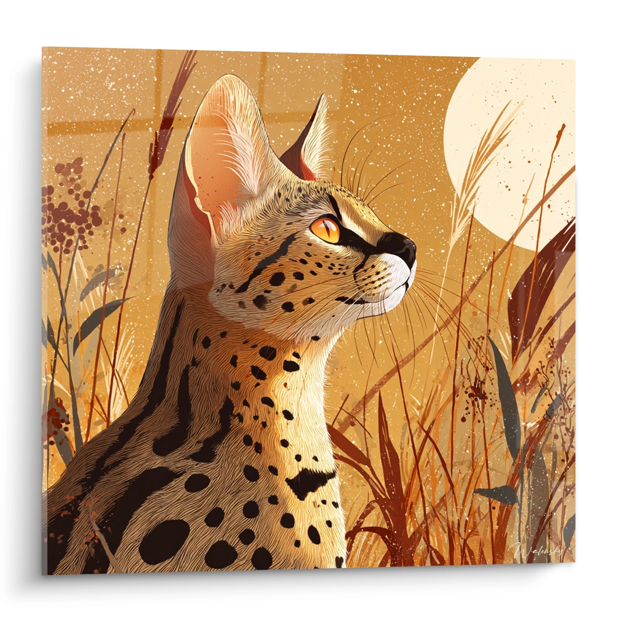 Tableau artistique chat Savannah au pelage tachete dans les hautes herbes dorees, regard intense et oreilles dressees