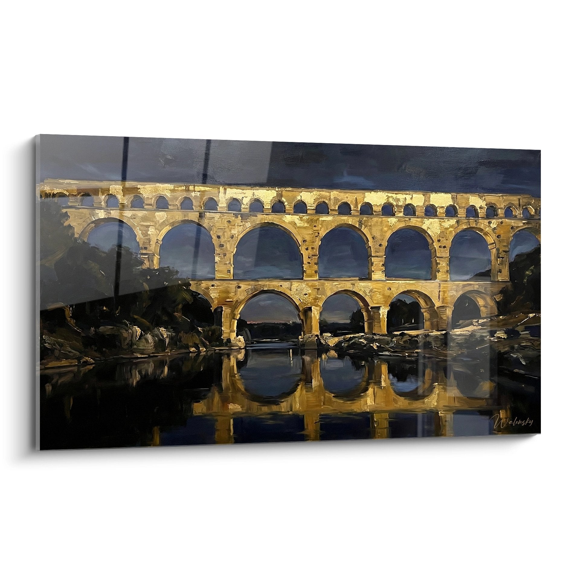 Tableau du Pont du Gard au coucher de soleil avec reflets dorés dans l'eau, aqueduc romain de Provence
