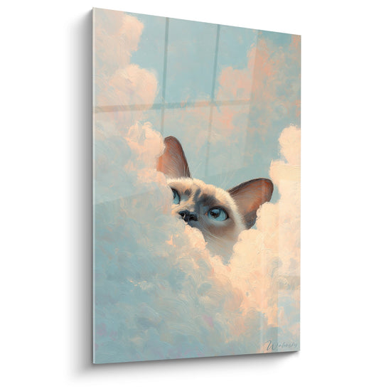 Tableau artistique d'un chat Tonkinois aux yeux bleus émergeant de nuages dorés dans un style impressionniste
